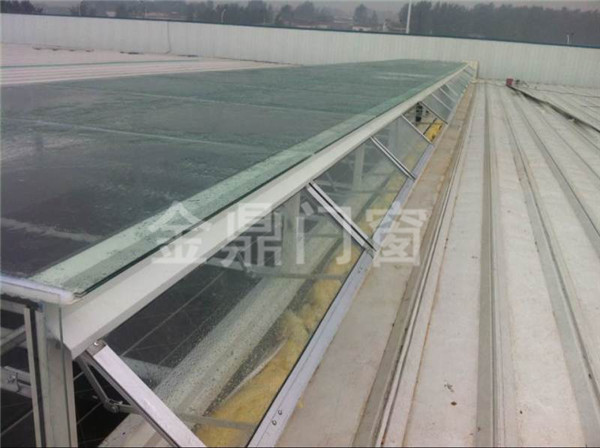 電動側(cè)排煙窗